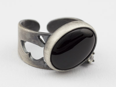 Silver Ring Onyx with butterfly small