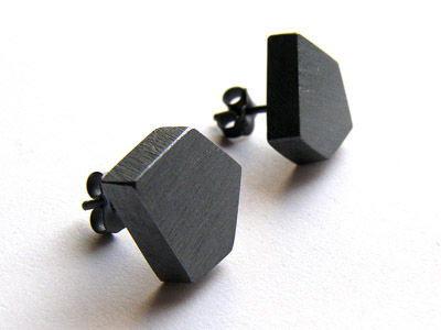 Earrings Pentagon Black